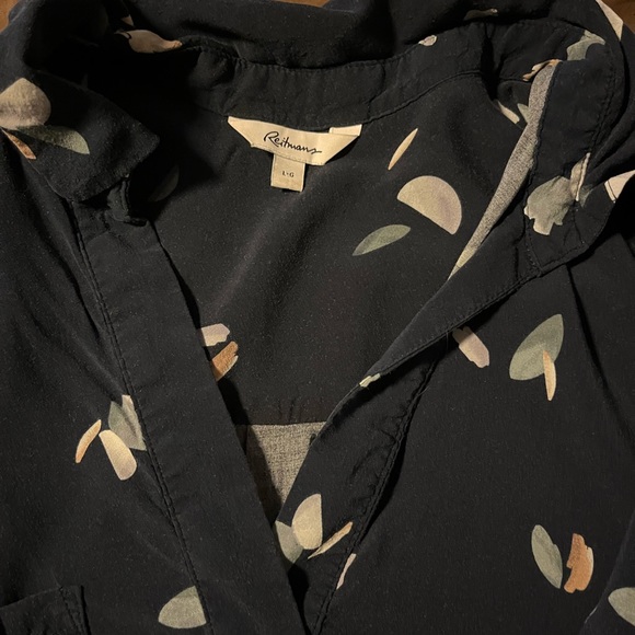 Ladies top - Picture 3 of 3